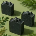🌿 Charcoal Detox + Sea Moss Cleansing Bar